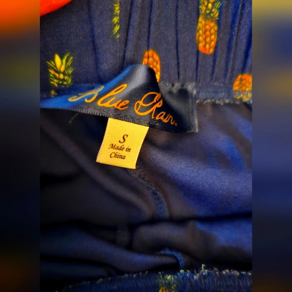 Womens Pineapple (S) sleep shorts - Picture 3 of 3